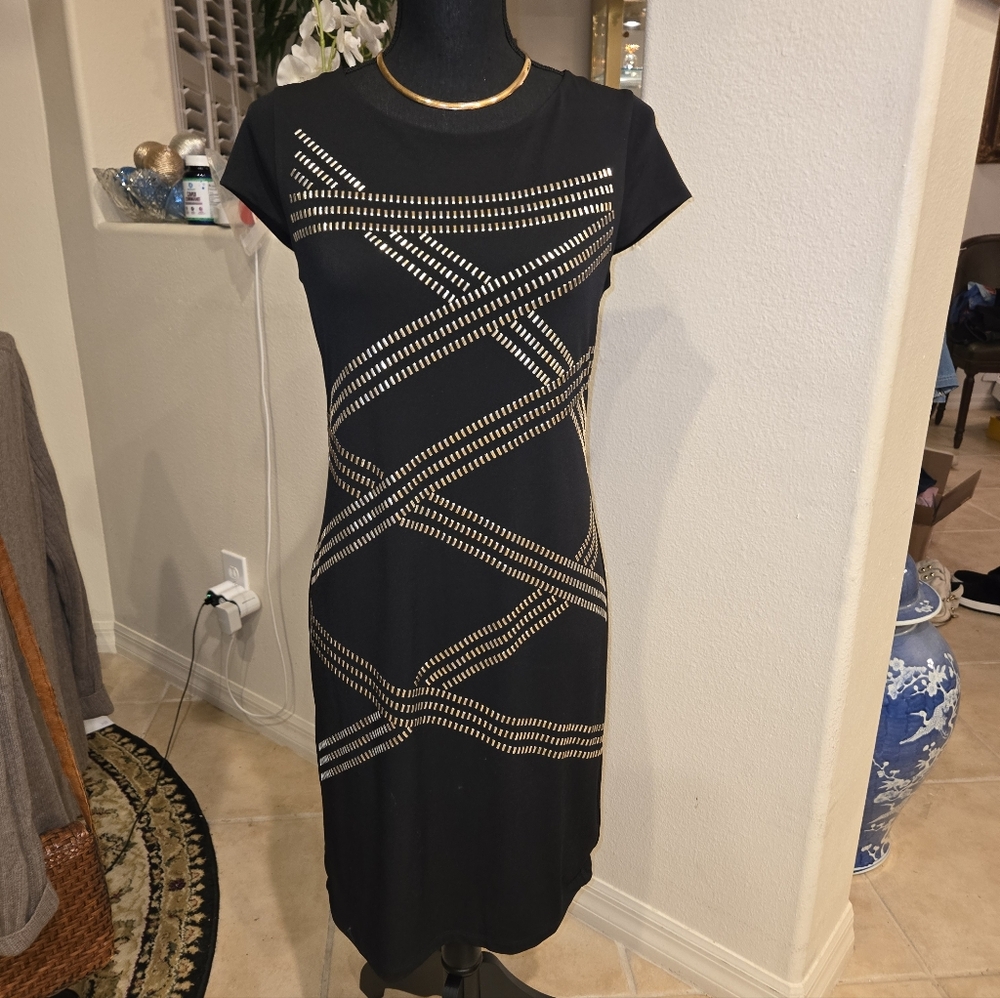 Thalia Sodi Black and Gold Studded Women's Stretch Lined Sheath Dress LIKE NEW